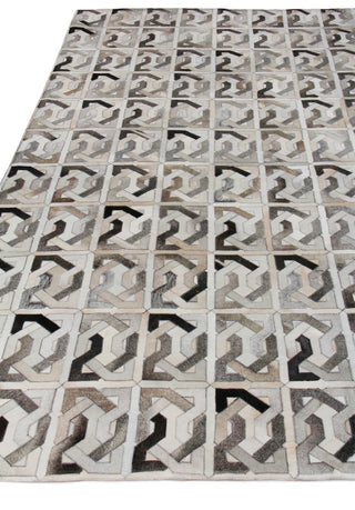 Exquisite Rugs Natural Hide 2168 Ivory/Silver/Medium Gray Area Rug Closeup Image