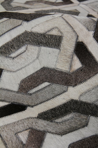 Exquisite Rugs Natural Hide 2168 Ivory/Silver/Medium Gray Area Rug Pile Image