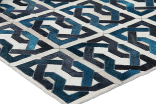 Exquisite Rugs Natural Hide 2169 Ivory/Navy/Medium Blue Area Rug Corner Image
