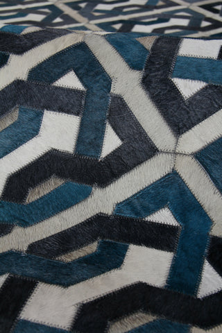 Exquisite Rugs Natural Hide 2169 Ivory/Navy/Medium Blue Area Rug Pile Image