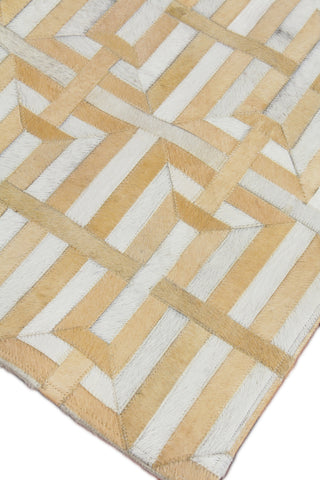 Exquisite Rugs Natural Hide 2204 Beige/Ivory Area Rug Corner Image