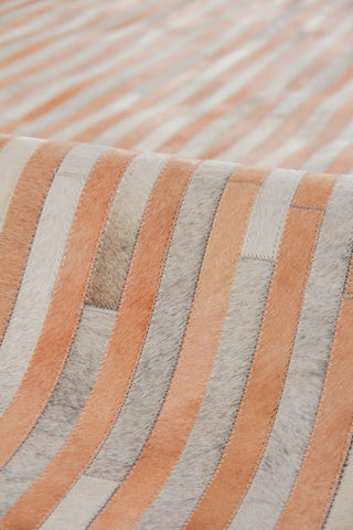Exquisite Rugs Natural Hide 2213 Beige/Ivory Area Rug Pile Image