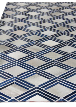 Exquisite Rugs Natural Hide 2219 Navy/Multi Area Rug Closeup Image