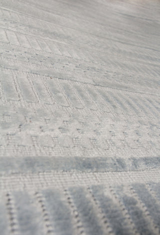 Exquisite Rugs Addison 2236 Ice Blue Area Rug 