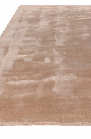 Exquisite Rugs Lush 2249 Light Beige Area Rug by The Met Closeup Image