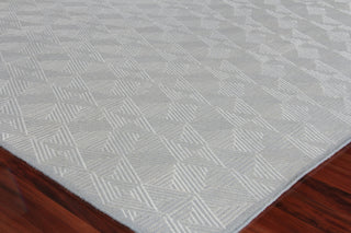 Exquisite Rugs Pavilion 2305 Denim Area Rug by The Met Corner Image