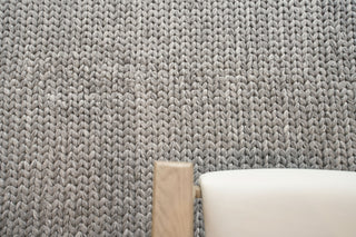 Exquisite Rugs Arlow 2309 Dark Gray Area Rug by The Met Detail Image