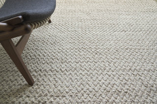 Exquisite Rugs Rialto 2322 Gray Area Rug by The Met Lifestyle Image Feature