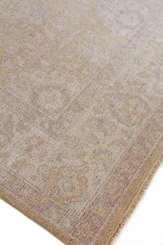Exquisite Rugs Restoration 2343 Sand/Beige Area Rug Lifestyle Image Feature