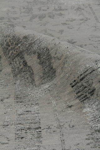Exquisite Rugs Lexington 2379 Silver/Black Area Rug Lifestyle Image Feature