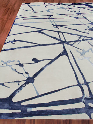 Exquisite Rugs Space Age 2426 Gray/Royal Blue/Navy Area Rug Closeup Image