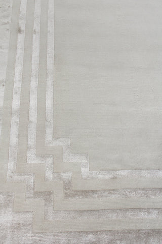 Exquisite Rugs Vero 2427 Silver Area Rug by The Met Lifestyle Image Feature