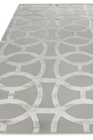 Exquisite Rugs Metro Velvet 2429 Silver/Beige Area Rug by The Met Closeup Image