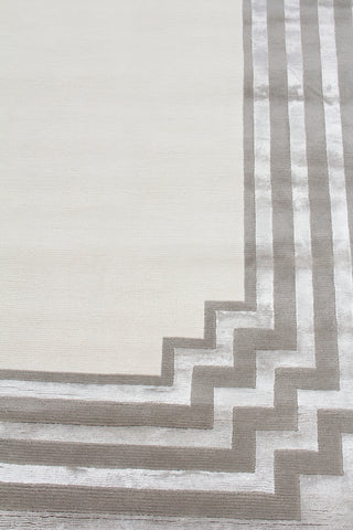 Exquisite Rugs Vero 2501 Ivory/Silver/Dark Gray Area Rug by The Met Lifestyle Image Feature