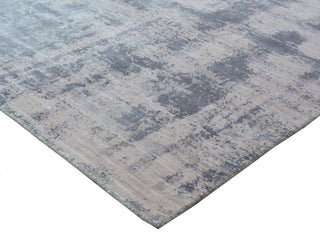 Exquisite Rugs Antolini 2515 Gray Area Rug Corner Image