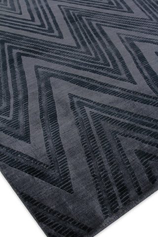 Exquisite Rugs Reflections 2523 Blue/Denim Area Rug Lifestyle Image Feature