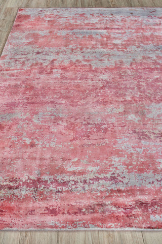 Exquisite Rugs Antolini 2535 Red/Gray Area Rug Closeup Image