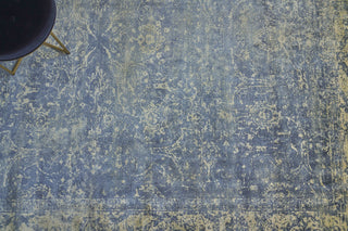 Exquisite Rugs Cassina 2545 Denim/Gold Area Rug Lifestyle Image Feature