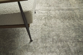 Exquisite Rugs Cassina 2548 Charcoal/Green Area Rug Lifestyle Image Feature