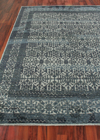 Exquisite Rugs Cadence 2567 Navy Blue/Gray Area Rug by The Met Closeup Image
