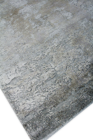 Exquisite Rugs Antolini 2634 Silver/Multi Area Rug Lifestyle Image Feature