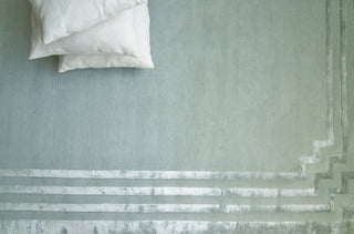 Exquisite Rugs Vero 2688 Aqua/Blue Area Rug by The Met Detail Image