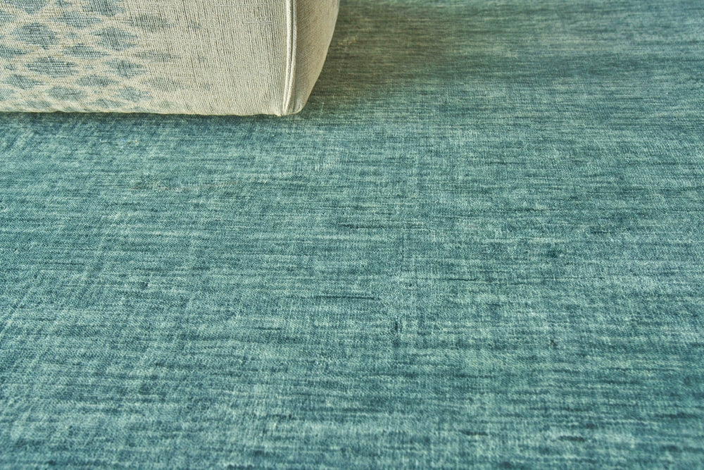 Exquisite Rugs Roche 2734 Soft Teal Area Rug Lifestyle Image Feature