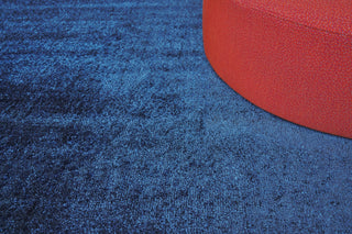 Exquisite Rugs Calla 2877 Navy Blue Area Rug Lifestyle Image Feature