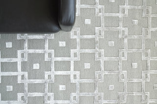 Exquisite Rugs Metro Velvet 3032 Silver Area Rug by The Met Lifestyle Image Feature