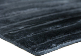 Exquisite Rugs High Low 3086 Navy Area Rug Corner Image