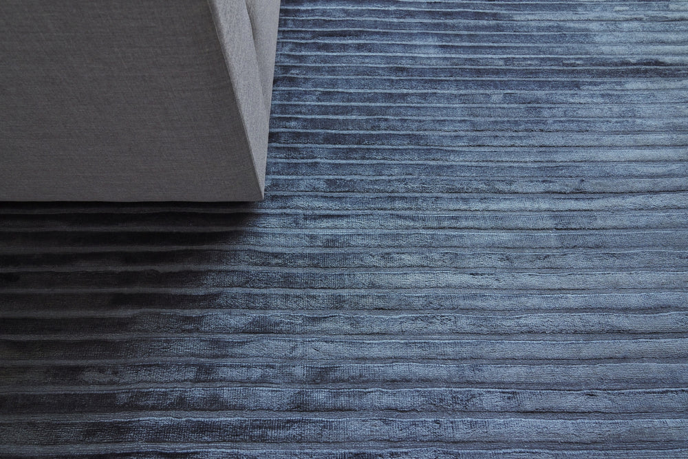 Exquisite Rugs High Low 3086 Navy Area Rug Lifestyle Image Feature