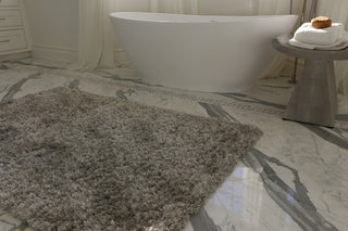 Exquisite Rugs Viscose Shaggy 3102 Silver Area Rug Pile Image