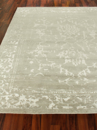 Exquisite Rugs Terras 3129 Gray/Platinum Area Rug by The Met Closeup Image