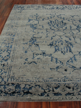 Exquisite Rugs Terras 3130 Gray/Blue Area Rug by The Met Closeup Image