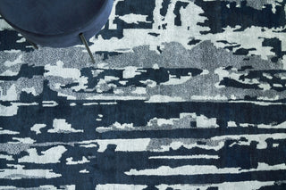 Exquisite Rugs Carrina 3135 Navy/Silver Area Rug by The Met Corner Image