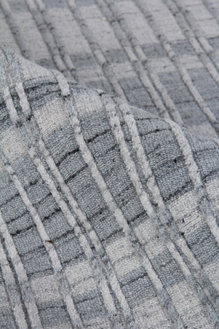 Exquisite Rugs Provident 3140 Silver Area Rug by The Met Lifestyle Image Feature