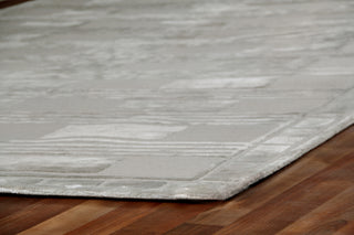 Exquisite Rugs Metro Velvet 3201 Ivory Area Rug by The Met Corner Image