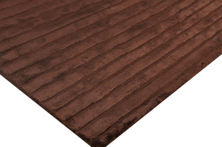 Exquisite Rugs High Low 3229 Chocolate Area Rug Corner Image