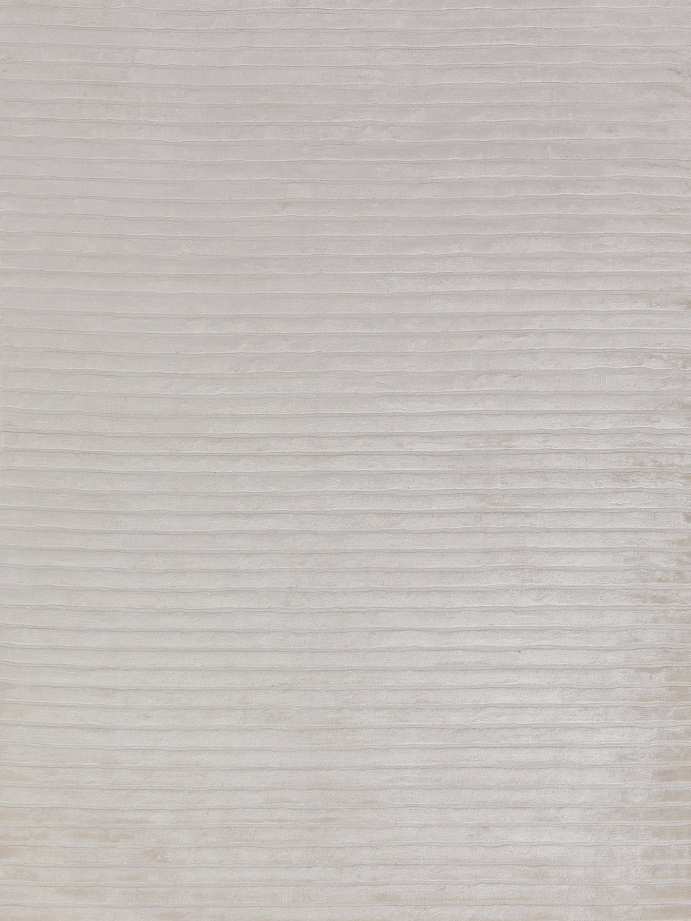 Exquisite Rugs High Low 3230 White Area Rug