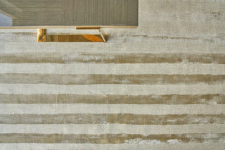 Exquisite Rugs Wide Stripe 3232 Bronze Area Rug Detail Image