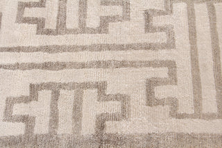Exquisite Rugs Bamboo Silk 3290 Ivory/Taupe Area Rug Closeup Image
