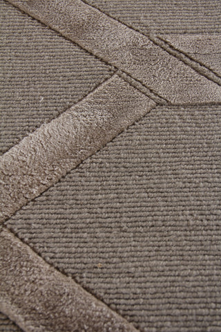 Exquisite Rugs Metro Velvet 3294 Silver Area Rug by The Met Pile Image