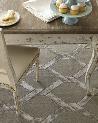 Exquisite Rugs Metro Velvet 3294 Silver Area Rug by The Met 