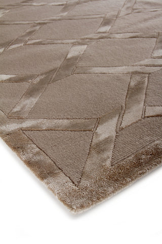 Exquisite Rugs Metro Velvet 3297 Beige Area Rug by The Met Corner Image