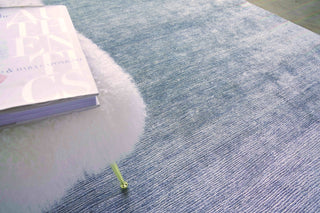 Exquisite Rugs Crush 3299 Aqua/Dark Aqua Area Rug Lifestyle Image Feature