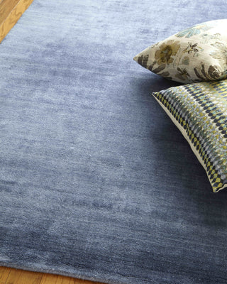 Exquisite Rugs Purity 3318 Royal Blue Area Rug Lifestyle Image Feature