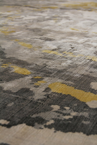 Exquisite Rugs Koda 3329 Gold/Charcoal Area Rug Lifestyle Image Feature