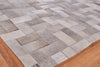 Exquisite Rugs Natural Hide 3353 Silver Area Rug Corner Image