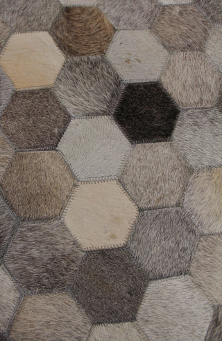 Exquisite Rugs Natural Hide 3357 Dark Gray/Multi Area Rug Closeup Image