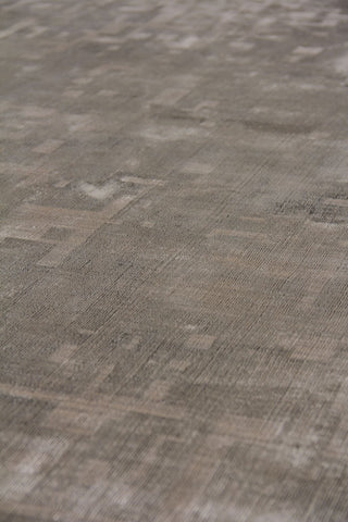 Exquisite Rugs Koda 3368 Elephant Gray Area Rug Detail Image